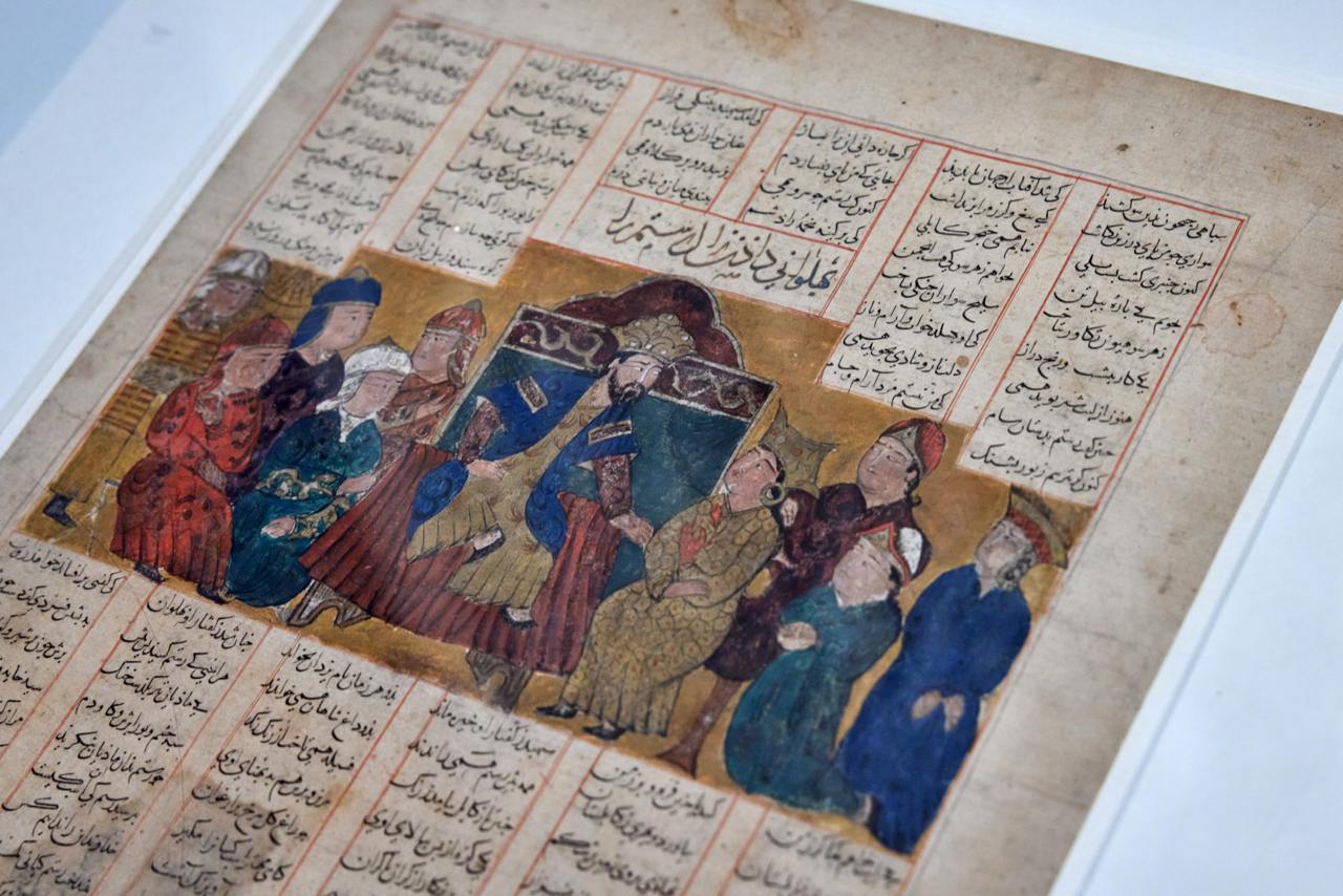 at-the-british-museum-in-london-the-silk-roads-exhibition-has-been-open-for-the-past-week2
