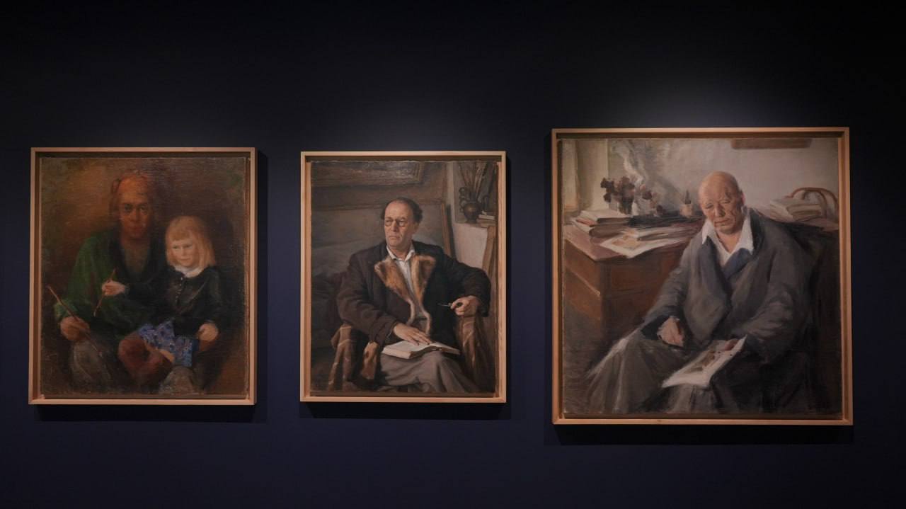 the-state-museum-of-arts-named-after-i-v-savitsky-continues-its-large-scale-exhibition-project-uzbekistan-avant-garde-in-the-desert