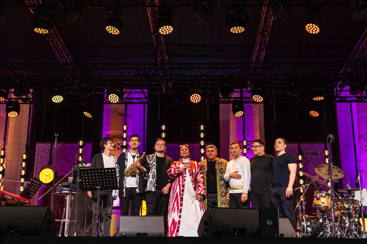 performance-one-of-the-brightest-jazz-ensembles-jazzirama-at-the-international-jazz-festival-in-tashkent