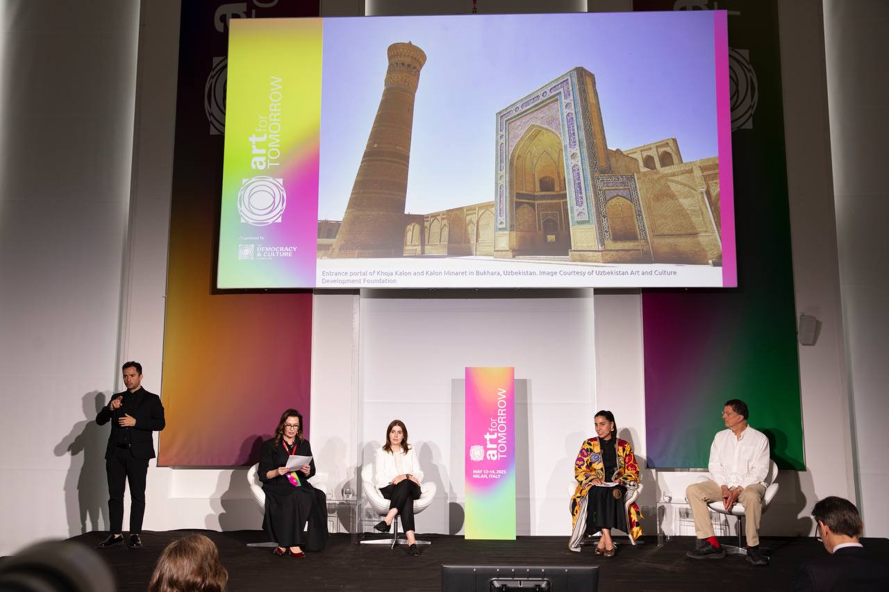 presentation-of-the-bukhara-biennale-2025-during-the-art-for-tomorrow-international-forum